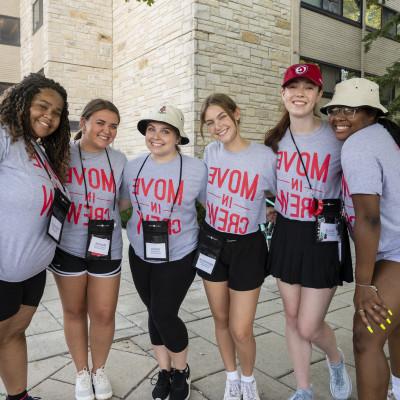 The Move-In Crew ready to help new students at Arrival & Move-In.